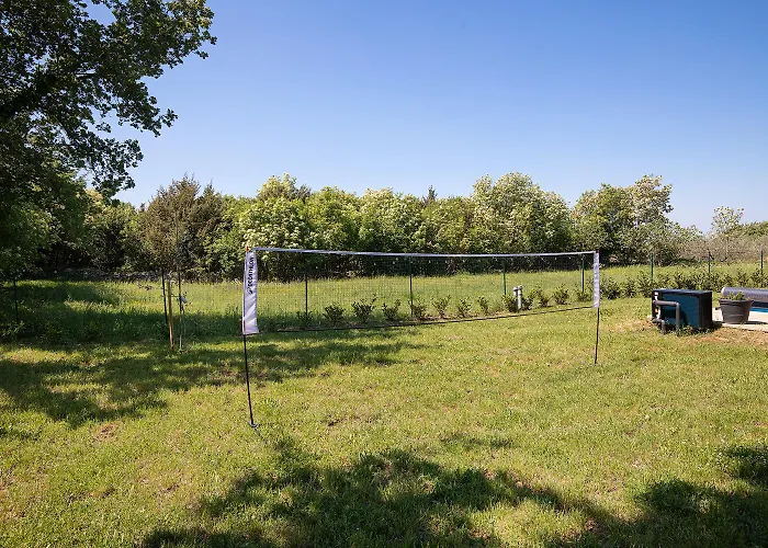 Nora With Heated Pool